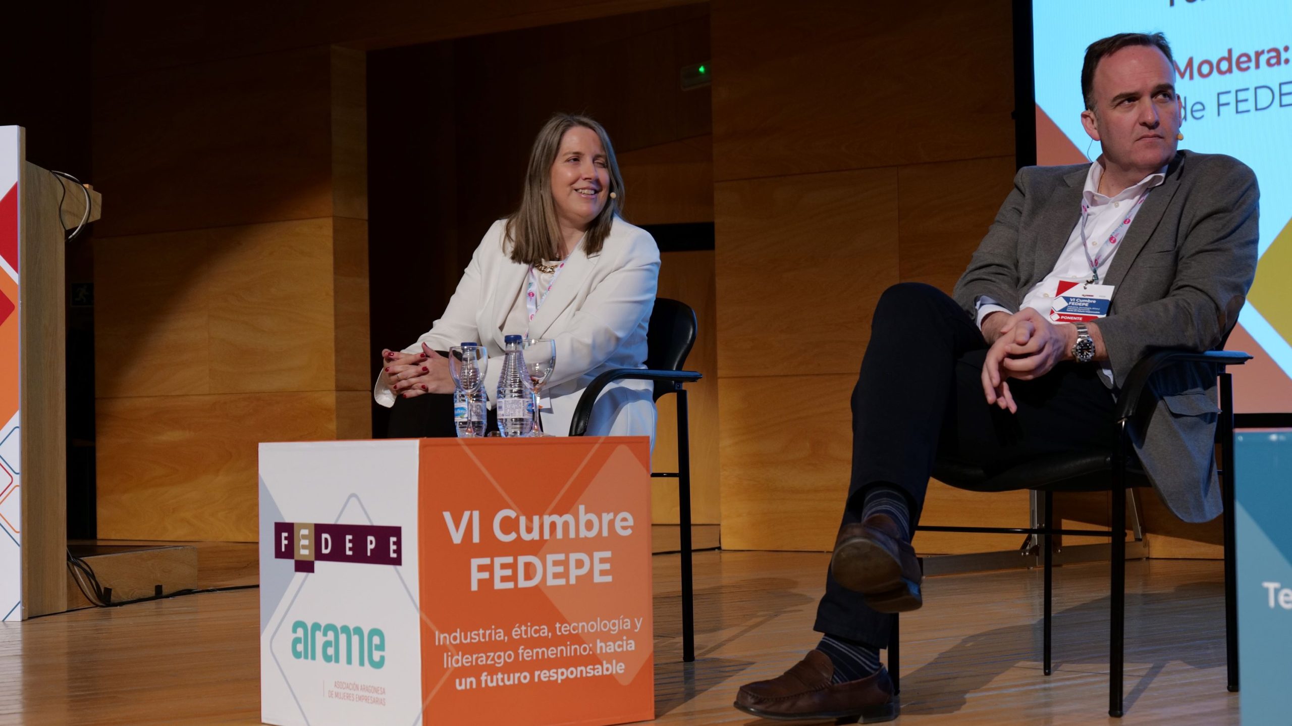 Mesa_2_Felix_Gil_MarPaños